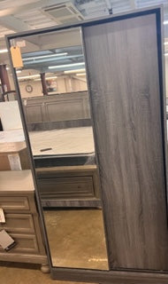 Wardrobe W/ Sliding Mirror