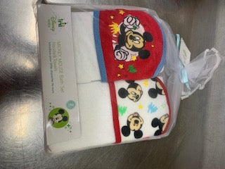 Mickey Mouse Bath Set HoodedvTowels