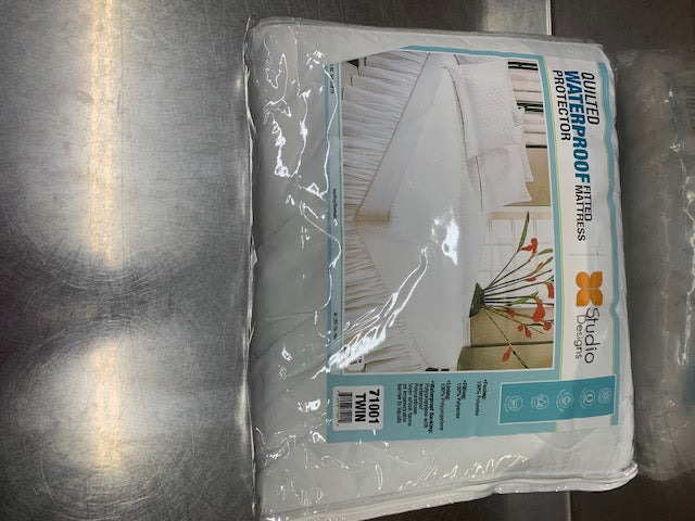 Quilted Waterproof Fitted Mattress Protector
