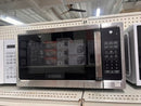 B + DECKER 0.9 CUFT MICROWAVE