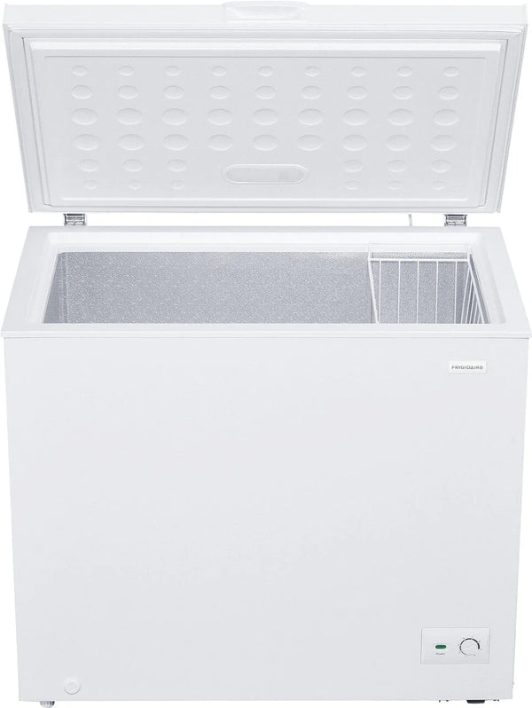 Frigidaire 8.7Cuft Chest Freezer ( White)