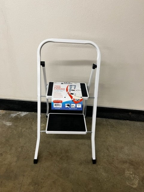 2 Step Ladder w/ Anti-Slip Mat & Safety Lock